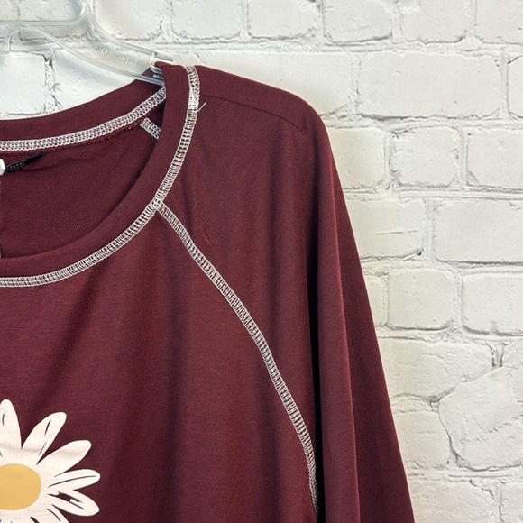 BloomChic Burgundy Happy Graphic Lightweight Sweatshirt Plus Size 3X - Picture 3 of 7